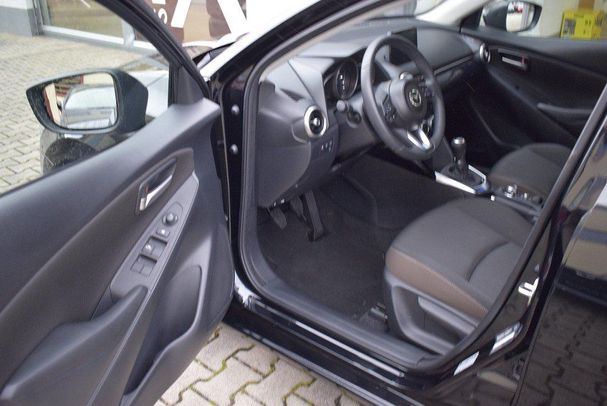 Mazda 2 90 KIZOKU 66 kW image number 14