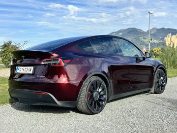 Car image 38