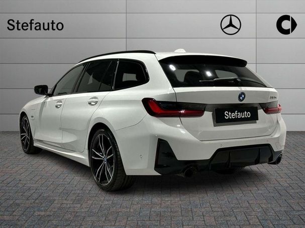 BMW 320 e Touring 150 kW image number 4