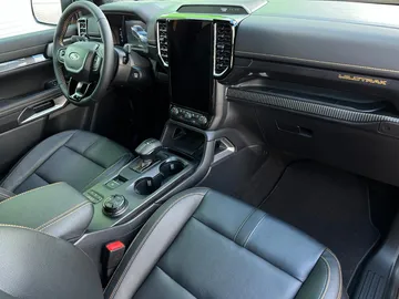 Car image 45