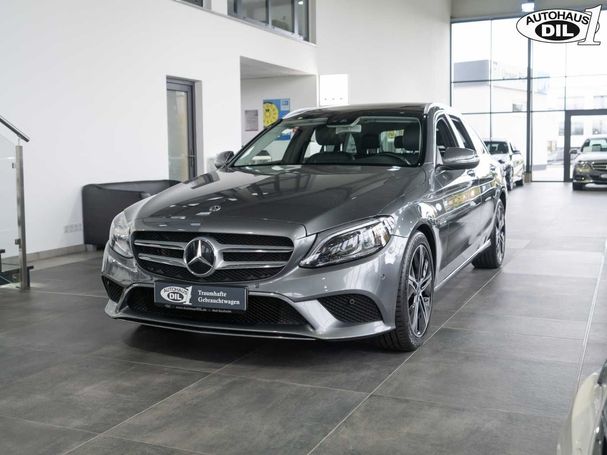 Mercedes-Benz C 300 d T 180 kW image number 1