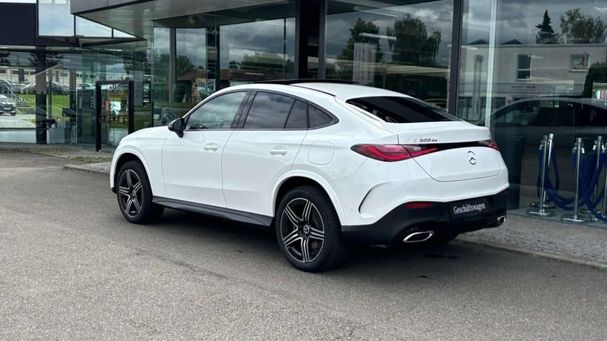 Mercedes-Benz GLC 300 de 4Matic 245 kW image number 3