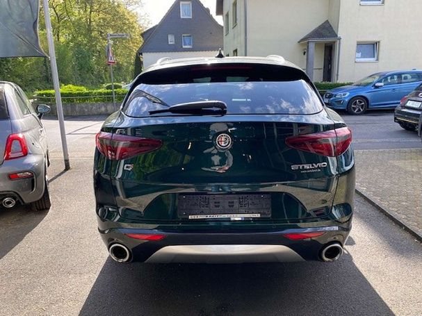 Alfa Romeo Stelvio 2.0 Turbo Lusso 206 kW image number 5