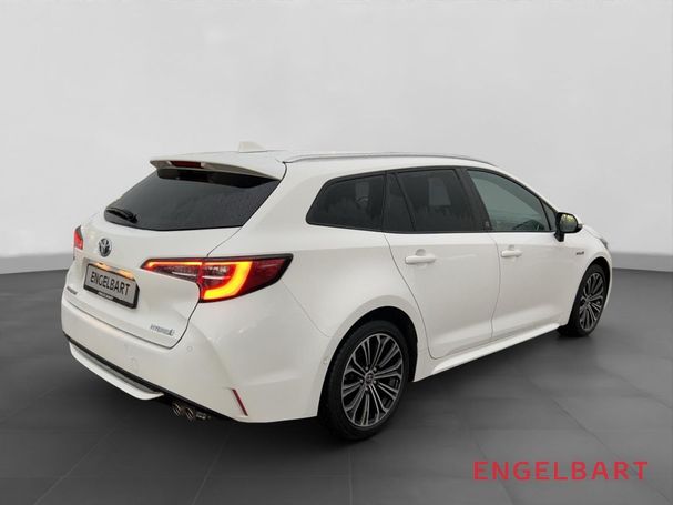 Toyota Corolla 2.0 Hybrid Touring Sports 135 kW image number 3