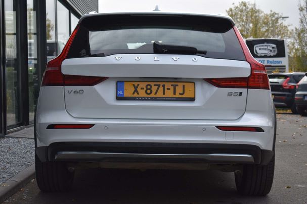 Volvo V60 Cross Country AWD B5 184 kW image number 39