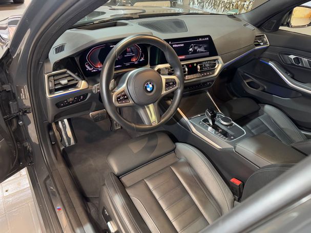 BMW 340i xDrive Touring 275 kW image number 13