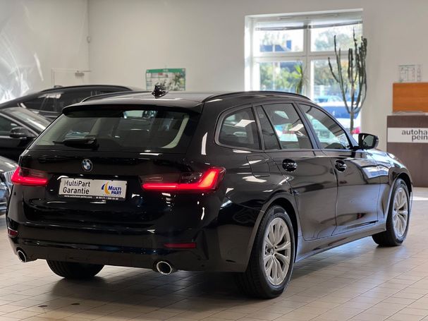 BMW 320d Touring xDrive 140 kW image number 10