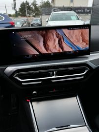 Car image 32