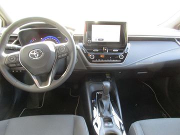 Car image 10