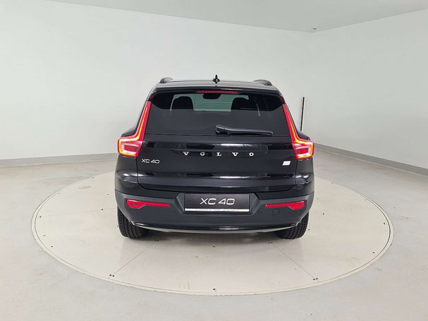 Volvo XC40 T5 Plus 192 kW image number 2