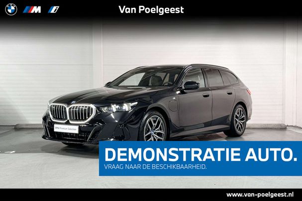 BMW 530e Touring M Sport 220 kW image number 1