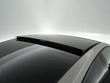 Car image 44