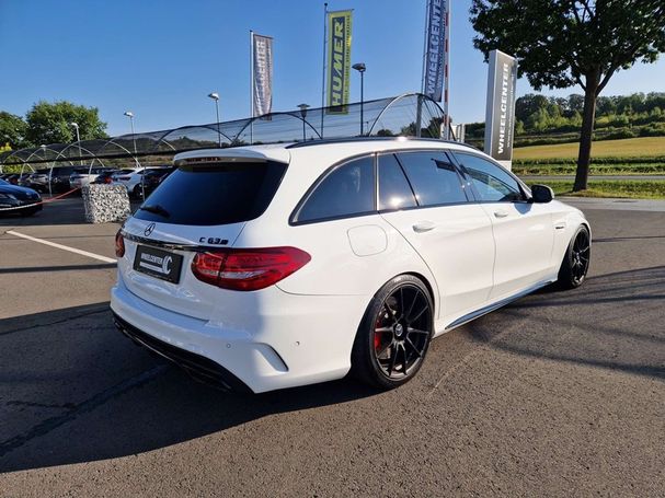 Mercedes-Benz C 63 AMG 375 kW image number 13