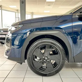Car image 20