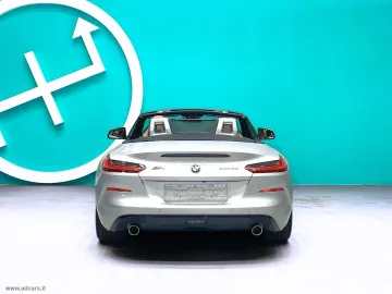 Car image 41