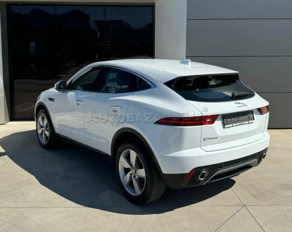 Jaguar E-Pace AWD S 147 kW image number 4