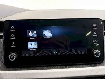Car image 37