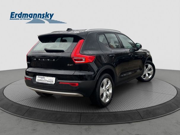 Volvo XC40 D4 AWD Momentum Pro 140 kW image number 3