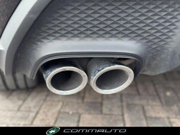 Car image 36