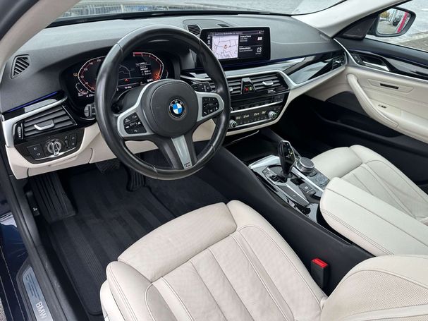 BMW 520d Touring 140 kW image number 10