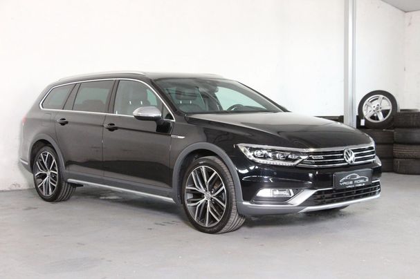 Volkswagen Passat Alltrack 2.0 TDI DSG 4Motion 140 kW image number 3