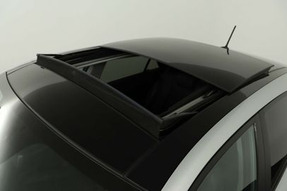 Car image 36