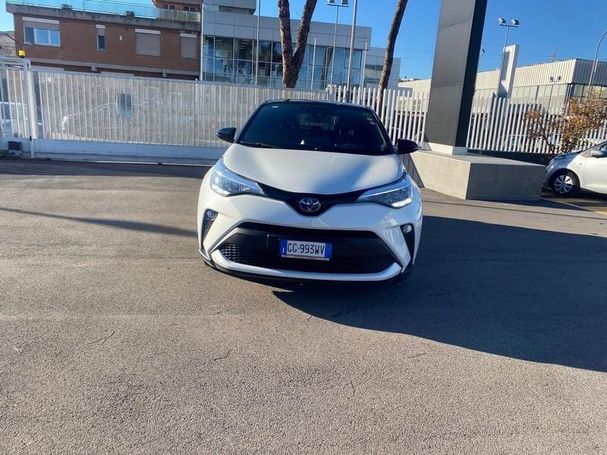 Toyota C-HR 2.0 Hybrid 135 kW image number 2