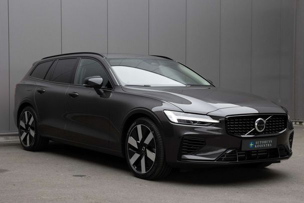 Volvo V60 T6 Ultra Dark AWD Recharge 293 kW image number 2