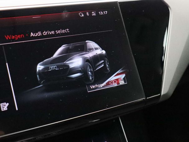 Audi e-tron 55 quattro 300 kW image number 36