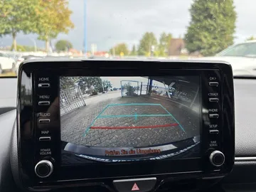 Car image 27