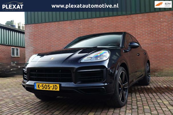 Porsche Cayenne Coupé E-Hybrid 340 kW image number 1