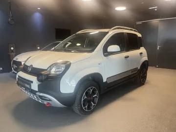 Car image 14
