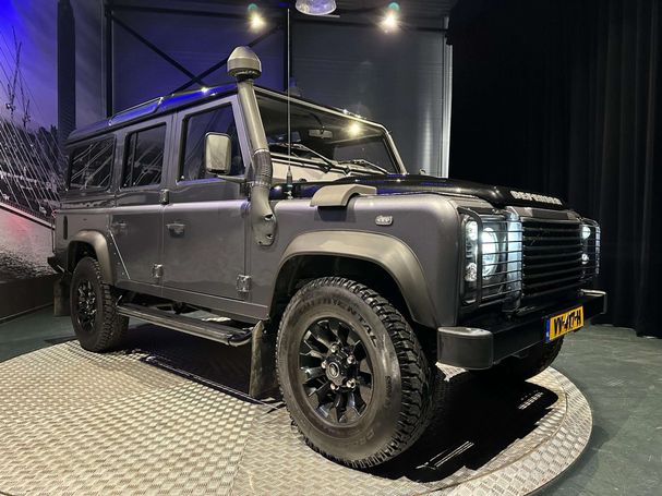 Land Rover Defender 2.4 TD X-TECH 90 kW image number 31