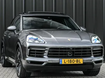 Car image 33