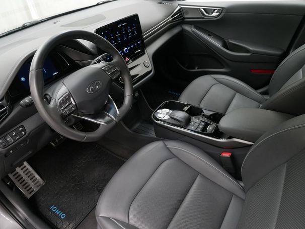 Hyundai Ioniq Electric 101 kW image number 8