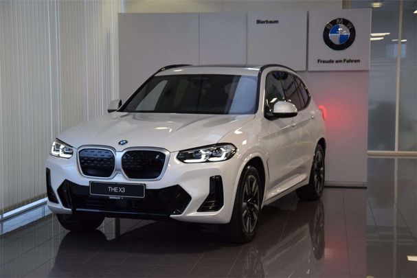 BMW iX3 M Sport 210 kW image number 1