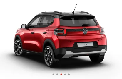 Car image 5