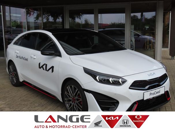 Kia ProCeed GT 150 kW image number 1