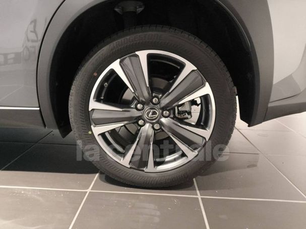 Lexus UX 135 kW image number 11