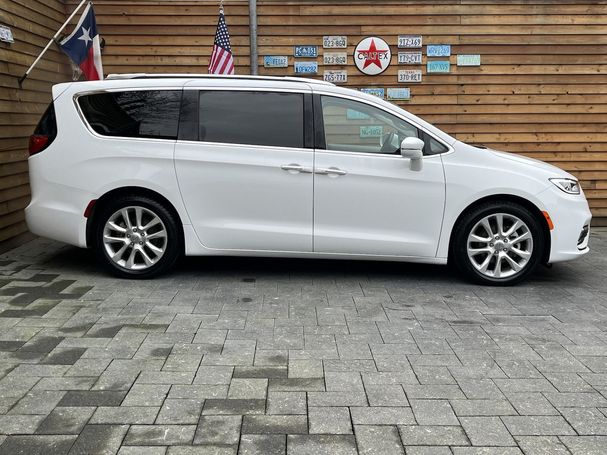 Chrysler Pacifica 214 kW image number 13