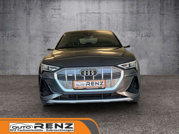 Audi e-tron 55 quattro S-line 300 kW image number 3