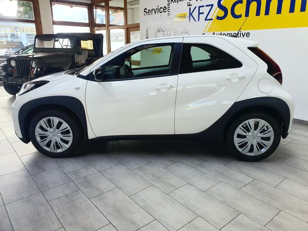 Toyota Aygo X 1.0 53 kW image number 4