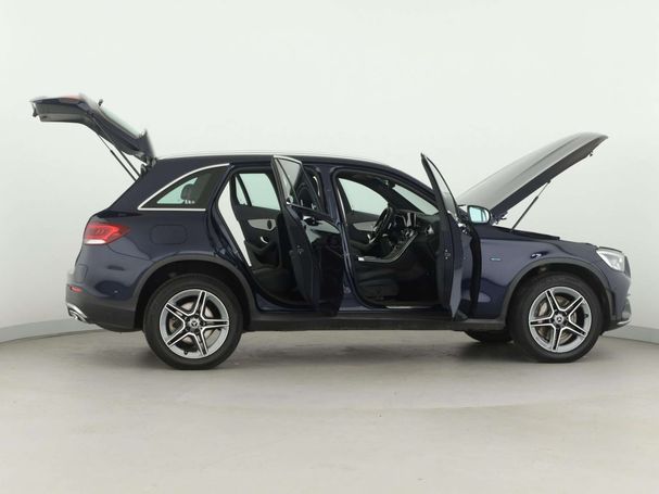 Mercedes-Benz GLC 300 de 225 kW image number 8