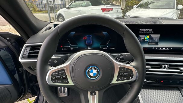 BMW i4 eDrive40 M Sport 250 kW image number 6