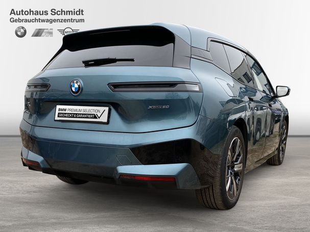 BMW iX xDrive50 385 kW image number 2