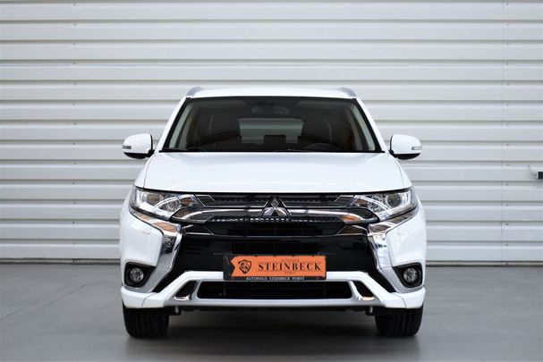 Mitsubishi Outlander Spirit 4WD 165 kW image number 3