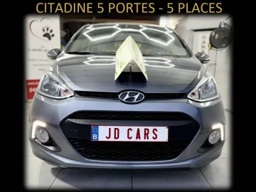 Car image 3