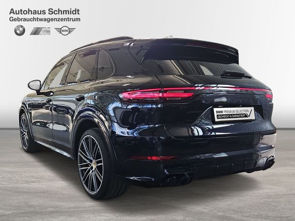 Porsche Cayenne Turbo 404 kW image number 4