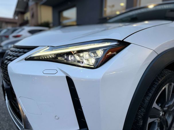 Lexus UX 107 kW image number 17