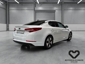 Car image 26
